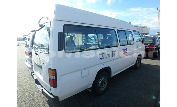 Buy Import Nissan Caravan White Car in Import - Dubai in Dhufar Buy Import Nissan Caravan White Car in Import - Dubai in Dhufar