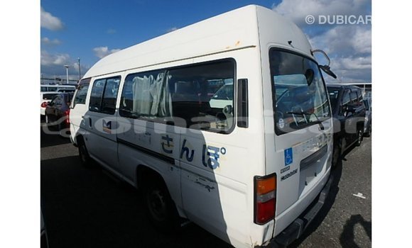 Buy Import Nissan Caravan White Car in Import - Dubai in Dhufar Buy Import Nissan Caravan White Car in Import - Dubai in Dhufar