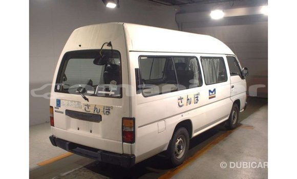 Buy Import Nissan Caravan White Car in Import - Dubai in Dhufar Buy Import Nissan Caravan White Car in Import - Dubai in Dhufar