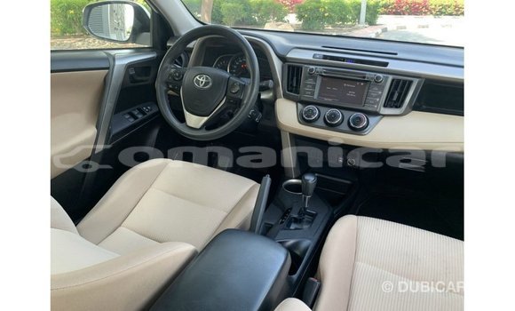 Buy Import Toyota 4Runner White Car in Import - Dubai in Dhufar Buy Import Toyota 4Runner White Car in Import - Dubai in Dhufar