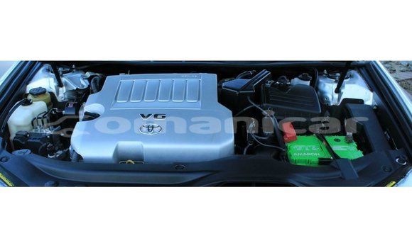 Buy Import Toyota Avalon Other Car in Import - Dubai in Dhufar Buy Import Toyota Avalon Other Car in Import - Dubai in Dhufar