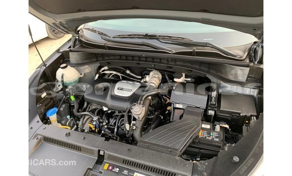 Buy Import Hyundai Tucson Other Car in Import - Dubai in Dhufar Buy Import Hyundai Tucson Other Car in Import - Dubai in Dhufar