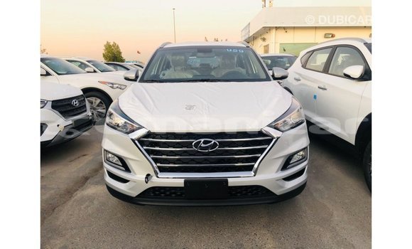 Buy Import Hyundai Tucson Other Car in Import - Dubai in Dhufar Buy Import Hyundai Tucson Other Car in Import - Dubai in Dhufar