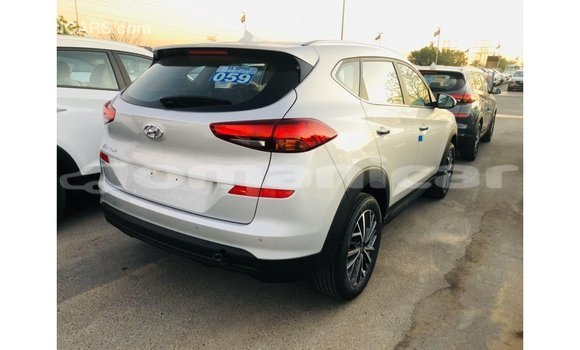 Buy Import Hyundai Tucson Other Car in Import - Dubai in Dhufar Buy Import Hyundai Tucson Other Car in Import - Dubai in Dhufar