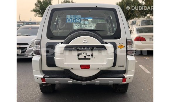 Buy Import Mitsubishi Pajero White Car in Import - Dubai in Dhufar Buy Import Mitsubishi Pajero White Car in Import - Dubai in Dhufar