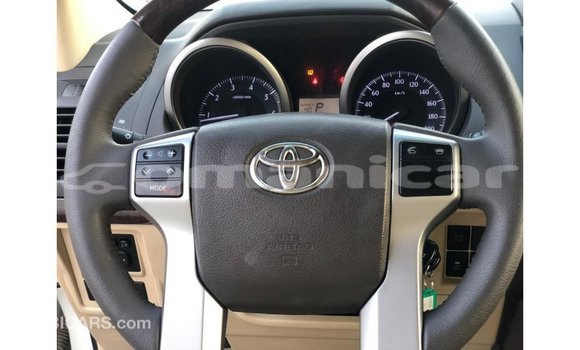 Buy Import Toyota Prado White Car in Import - Dubai in Dhufar Buy Import Toyota Prado White Car in Import - Dubai in Dhufar