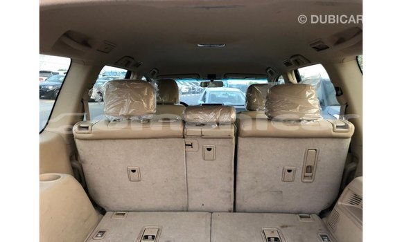 Buy Import Toyota Prado White Car in Import - Dubai in Dhufar Buy Import Toyota Prado White Car in Import - Dubai in Dhufar