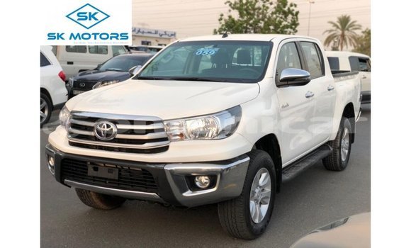 Buy Import Toyota Hilux White Car in Import - Dubai in Dhufar Buy Import Toyota Hilux White Car in Import - Dubai in Dhufar
