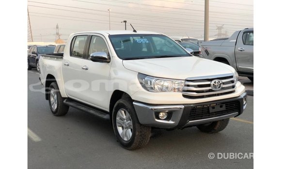 Buy Import Toyota Hilux White Car in Import - Dubai in Dhufar Buy Import Toyota Hilux White Car in Import - Dubai in Dhufar