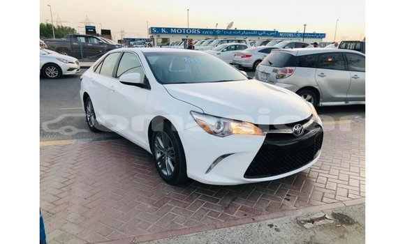 Buy Import Toyota Camry White Car in Import - Dubai in Dhufar Buy Import Toyota Camry White Car in Import - Dubai in Dhufar