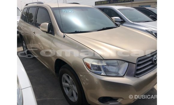Buy Import Toyota Highlander Other Car in Import - Dubai in Dhufar Buy Import Toyota Highlander Other Car in Import - Dubai in Dhufar