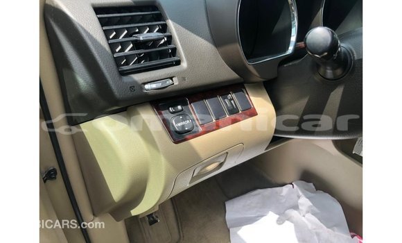 Buy Import Toyota Highlander Other Car in Import - Dubai in Dhufar Buy Import Toyota Highlander Other Car in Import - Dubai in Dhufar