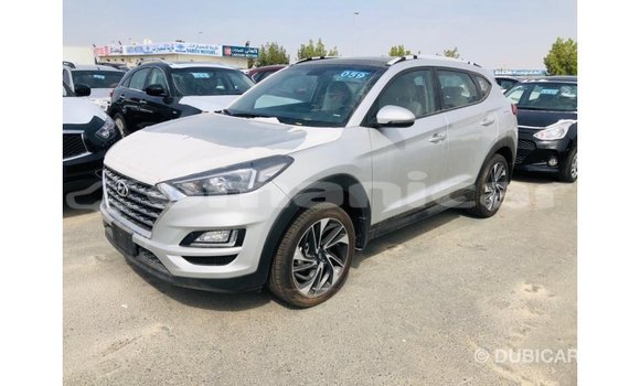 Buy Import Hyundai Tucson Other Car in Import - Dubai in Dhufar Buy Import Hyundai Tucson Other Car in Import - Dubai in Dhufar