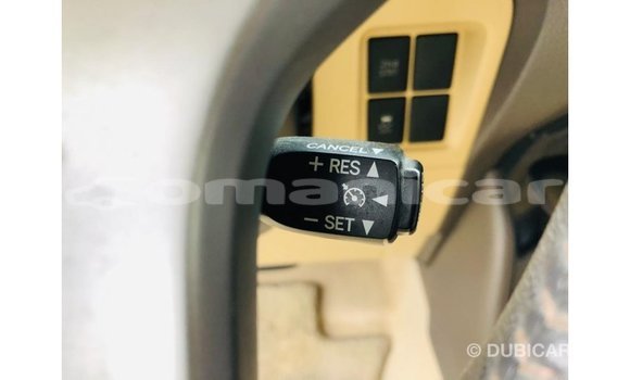 Buy Import Toyota Prado White Car in Import - Dubai in Dhufar Buy Import Toyota Prado White Car in Import - Dubai in Dhufar