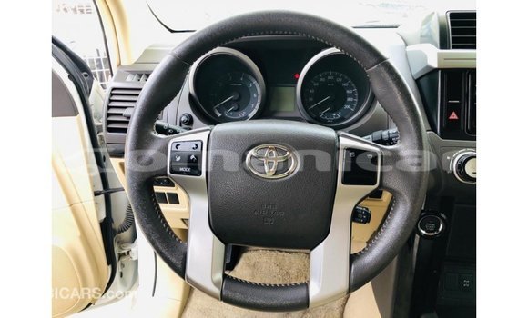 Buy Import Toyota Prado White Car in Import - Dubai in Dhufar Buy Import Toyota Prado White Car in Import - Dubai in Dhufar