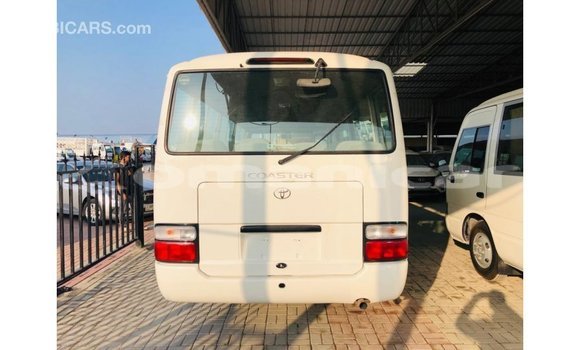 Buy Import Toyota Coaster White Car in Import - Dubai in Dhufar Buy Import Toyota Coaster White Car in Import - Dubai in Dhufar