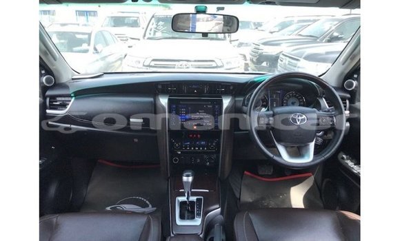 Buy Import Toyota Fortuner Other Car in Import - Dubai in Dhufar Buy Import Toyota Fortuner Other Car in Import - Dubai in Dhufar