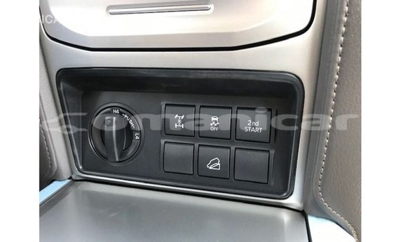 Buy Import Toyota Prado Red Car in Import - Dubai in Dhufar Buy Import Toyota Prado Red Car in Import - Dubai in Dhufar