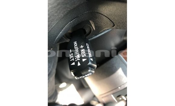 Buy Import Toyota Land Cruiser White Car in Import - Dubai in Dhufar Buy Import Toyota Land Cruiser White Car in Import - Dubai in Dhufar