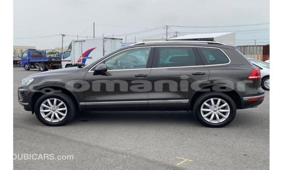 Buy Import Volkswagen Touareg Other Car in Import - Dubai in Dhufar Buy Import Volkswagen Touareg Other Car in Import - Dubai in Dhufar