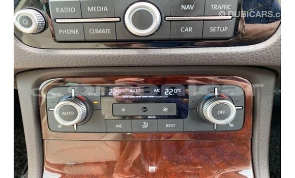 Buy Import Volkswagen Touareg Other Car in Import - Dubai in Dhufar Buy Import Volkswagen Touareg Other Car in Import - Dubai in Dhufar