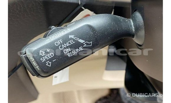 Buy Import Volkswagen Touareg Other Car in Import - Dubai in Dhufar Buy Import Volkswagen Touareg Other Car in Import - Dubai in Dhufar