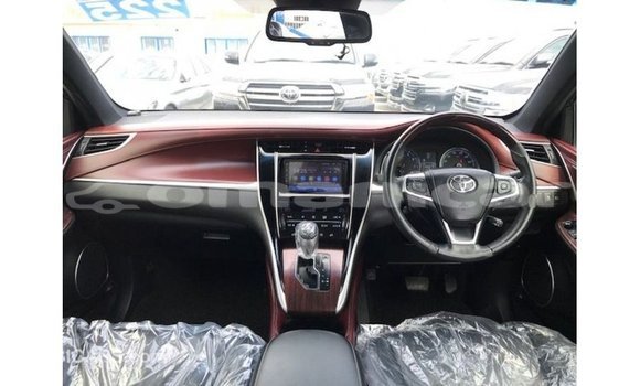 Buy Import Toyota Harrier Black Car in Import - Dubai in Dhufar Buy Import Toyota Harrier Black Car in Import - Dubai in Dhufar