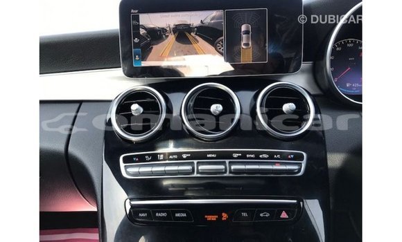 Buy Import Mercedes-Benz 200 Other Car in Import - Dubai in Dhufar Buy Import Mercedes-Benz 200 Other Car in Import - Dubai in Dhufar