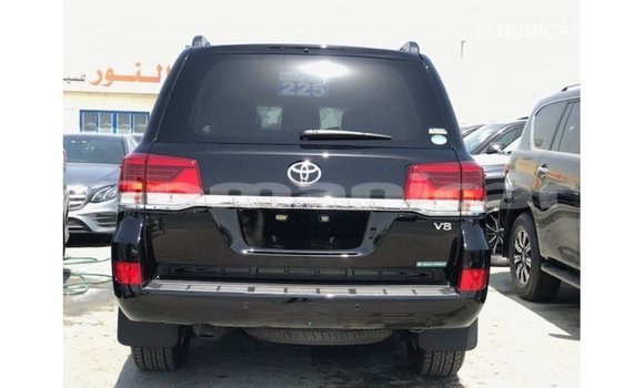 Buy Import Toyota Land Cruiser Black Car in Import - Dubai in Dhufar Buy Import Toyota Land Cruiser Black Car in Import - Dubai in Dhufar