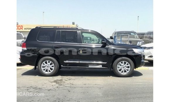 Buy Import Toyota Land Cruiser Black Car in Import - Dubai in Dhufar Buy Import Toyota Land Cruiser Black Car in Import - Dubai in Dhufar
