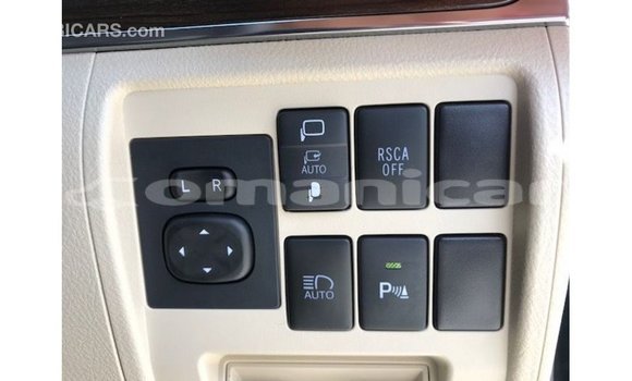 Buy Import Toyota Land Cruiser Black Car in Import - Dubai in Dhufar Buy Import Toyota Land Cruiser Black Car in Import - Dubai in Dhufar