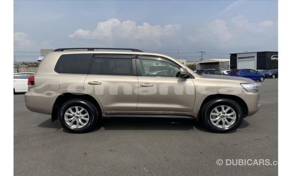 Buy Import Toyota Land Cruiser Other Car in Import - Dubai in Dhufar Buy Import Toyota Land Cruiser Other Car in Import - Dubai in Dhufar