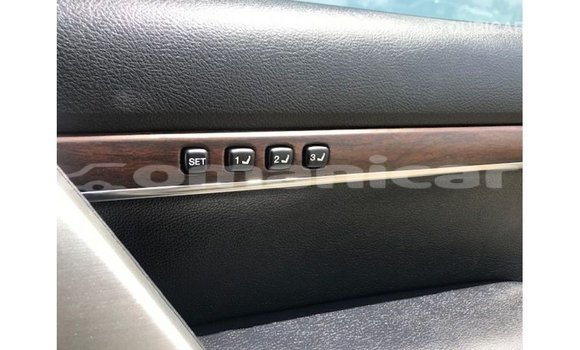 Buy Import Toyota Land Cruiser White Car in Import - Dubai in Dhufar Buy Import Toyota Land Cruiser White Car in Import - Dubai in Dhufar