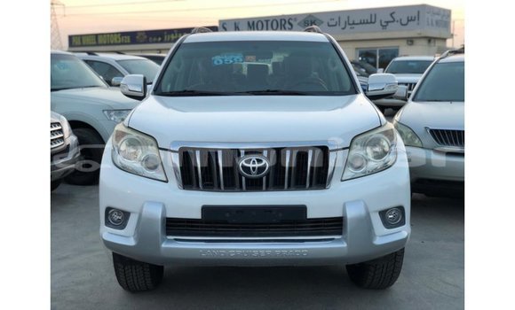 Buy Import Toyota Prado White Car in Import - Dubai in Dhufar Buy Import Toyota Prado White Car in Import - Dubai in Dhufar