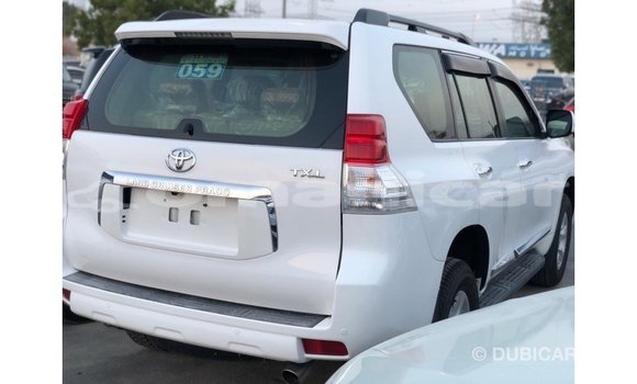 Buy Import Toyota Prado White Car in Import - Dubai in Dhufar Buy Import Toyota Prado White Car in Import - Dubai in Dhufar