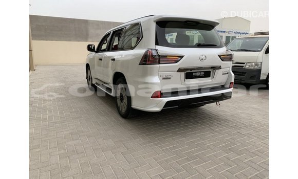 Buy Import Lexus LX White Car in Import - Dubai in Dhufar Buy Import Lexus LX White Car in Import - Dubai in Dhufar