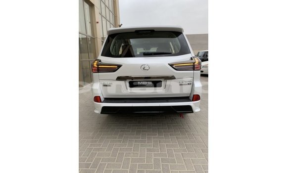 Buy Import Lexus LX White Car in Import - Dubai in Dhufar Buy Import Lexus LX White Car in Import - Dubai in Dhufar