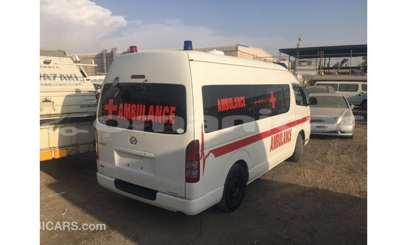 Buy Import Toyota Hiace White Car in Import - Dubai in Dhufar Buy Import Toyota Hiace White Car in Import - Dubai in Dhufar