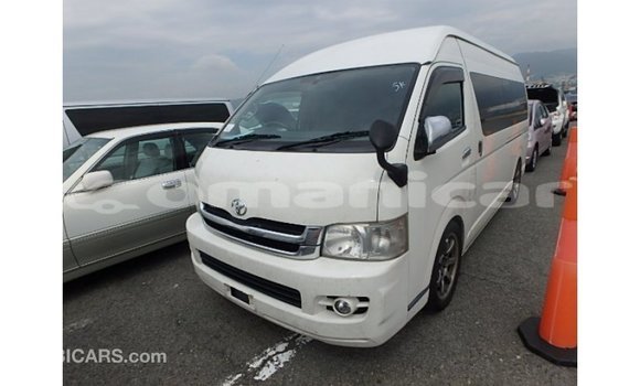Buy Import Toyota Hiace White Car in Import - Dubai in Dhufar Buy Import Toyota Hiace White Car in Import - Dubai in Dhufar