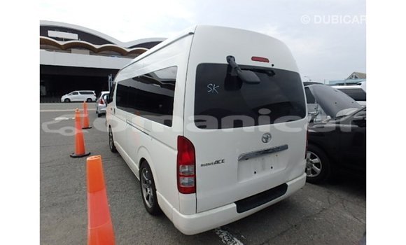 Buy Import Toyota Hiace White Car in Import - Dubai in Dhufar Buy Import Toyota Hiace White Car in Import - Dubai in Dhufar