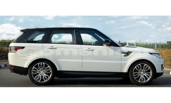Buy Import Land Rover Range Rover White Car in Import - Dubai in Dhufar Buy Import Land Rover Range Rover White Car in Import - Dubai in Dhufar