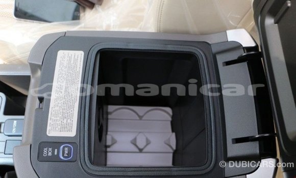 Buy Import Toyota Prado Black Car in Import - Dubai in Dhufar Buy Import Toyota Prado Black Car in Import - Dubai in Dhufar