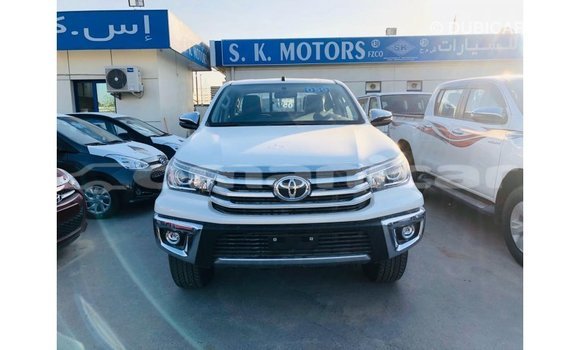 Buy Import Toyota Hilux White Car in Import - Dubai in Dhufar Buy Import Toyota Hilux White Car in Import - Dubai in Dhufar