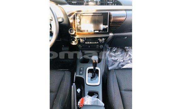 Buy Import Toyota Hilux White Car in Import - Dubai in Dhufar Buy Import Toyota Hilux White Car in Import - Dubai in Dhufar