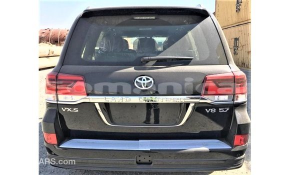 Buy Import Toyota Land Cruiser Black Car in Import - Dubai in Dhufar Buy Import Toyota Land Cruiser Black Car in Import - Dubai in Dhufar
