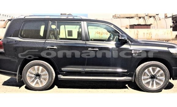 Buy Import Toyota Land Cruiser Black Car in Import - Dubai in Dhufar Buy Import Toyota Land Cruiser Black Car in Import - Dubai in Dhufar