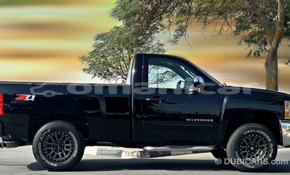 Buy Import Chevrolet Silverado Black Car in Import - Dubai in Dhufar Buy Import Chevrolet Silverado Black Car in Import - Dubai in Dhufar