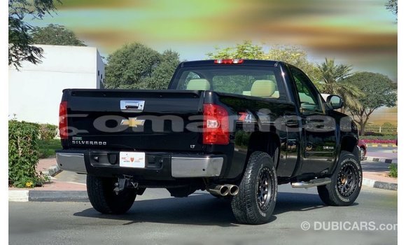 Buy Import Chevrolet Silverado Black Car in Import - Dubai in Dhufar Buy Import Chevrolet Silverado Black Car in Import - Dubai in Dhufar