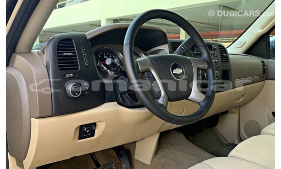 Buy Import Chevrolet Silverado Black Car in Import - Dubai in Dhufar Buy Import Chevrolet Silverado Black Car in Import - Dubai in Dhufar
