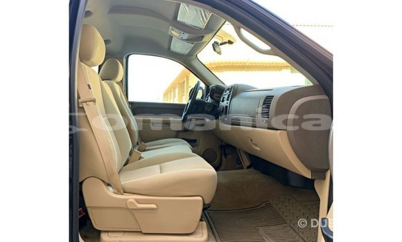 Buy Import Chevrolet Silverado Black Car in Import - Dubai in Dhufar Buy Import Chevrolet Silverado Black Car in Import - Dubai in Dhufar